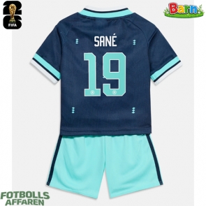 Tyskland Leroy Sane #19 Bortaställ Barn VM 2026 Kortärmad (+ Korta byxor)